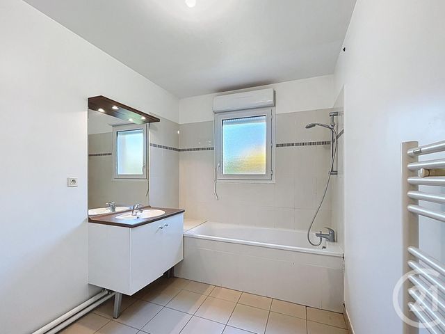 Appartement &agrave; louer - 2 pi&egrave;ces - 39,53 m2 - Chatou - 78 - ILE-DE-FRANCE