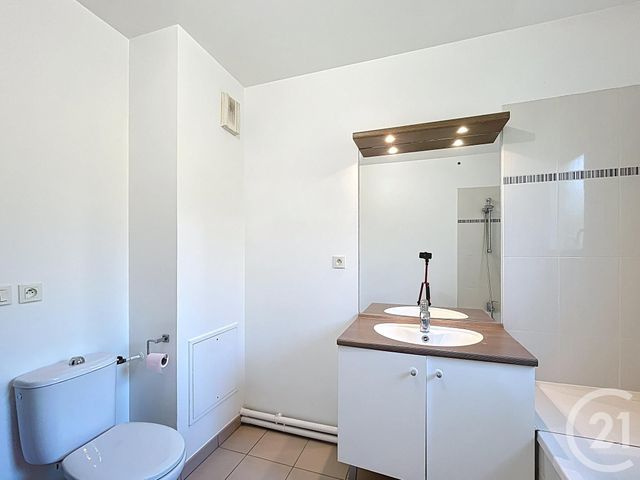 Appartement &agrave; louer - 2 pi&egrave;ces - 39,53 m2 - Chatou - 78 - ILE-DE-FRANCE