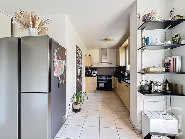 Maison &agrave; louer - 6 pi&egrave;ces - 124,56 m2 - Chatou - 78 - ILE-DE-FRANCE