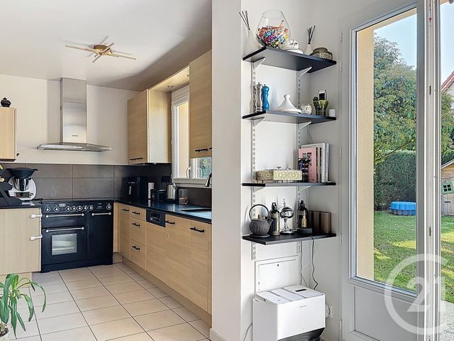 Maison &agrave; louer - 6 pi&egrave;ces - 124,56 m2 - Chatou - 78 - ILE-DE-FRANCE