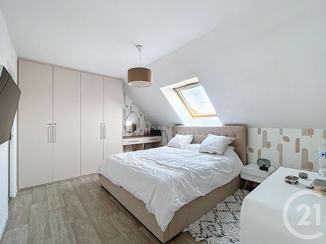 Maison &agrave; louer - 6 pi&egrave;ces - 124,56 m2 - Chatou - 78 - ILE-DE-FRANCE