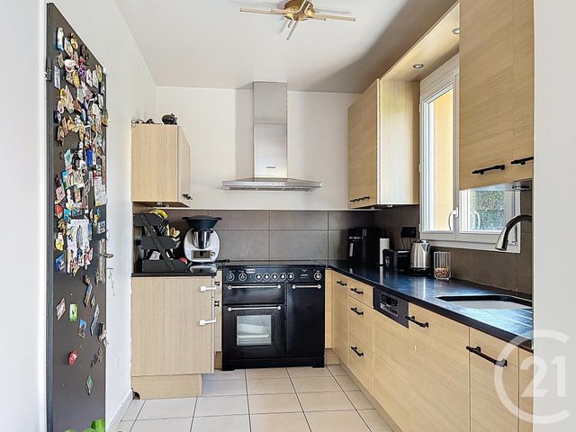 Maison &agrave; louer - 6 pi&egrave;ces - 124,56 m2 - Chatou - 78 - ILE-DE-FRANCE