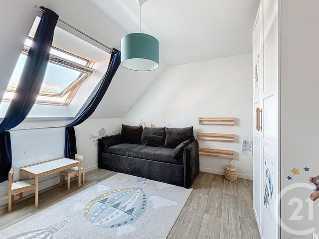 Maison &agrave; louer - 6 pi&egrave;ces - 124,56 m2 - Chatou - 78 - ILE-DE-FRANCE