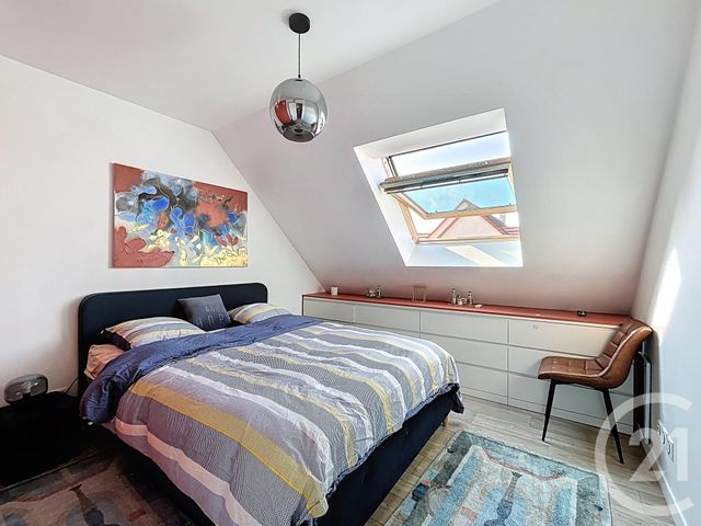 Maison &agrave; louer - 6 pi&egrave;ces - 124,56 m2 - Chatou - 78 - ILE-DE-FRANCE