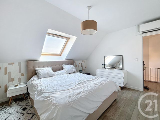 Maison &agrave; louer - 6 pi&egrave;ces - 124,56 m2 - Chatou - 78 - ILE-DE-FRANCE