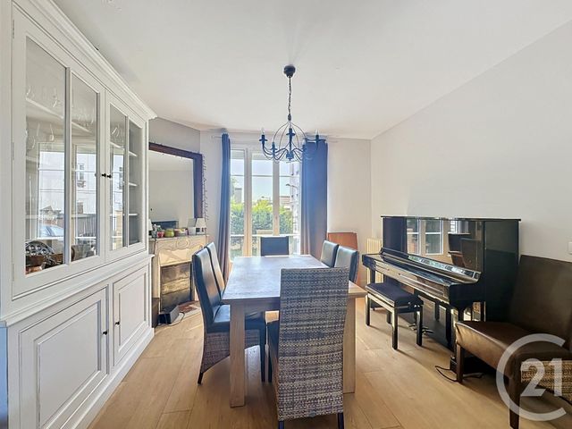 Maison &agrave; vendre - 7 pi&egrave;ces - 177 m2 - Chatou - 78 - ILE-DE-FRANCE