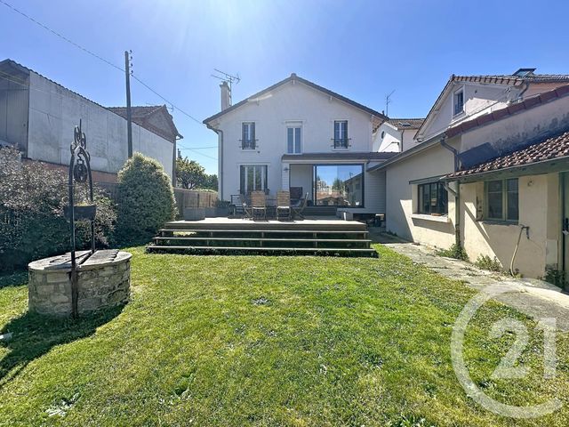 Maison &agrave; vendre - 7 pi&egrave;ces - 177 m2 - Chatou - 78 - ILE-DE-FRANCE