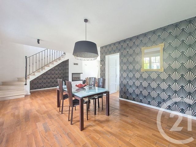 Maison &agrave; louer - 6 pi&egrave;ces - 166 m2 - Chatou - 78 - ILE-DE-FRANCE