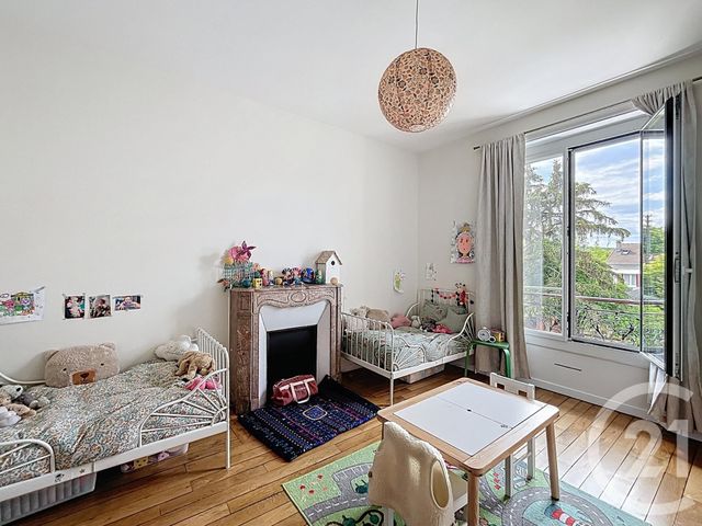 Maison &agrave; louer - 5 pi&egrave;ces - 110,72 m2 - Chatou - 78 - ILE-DE-FRANCE