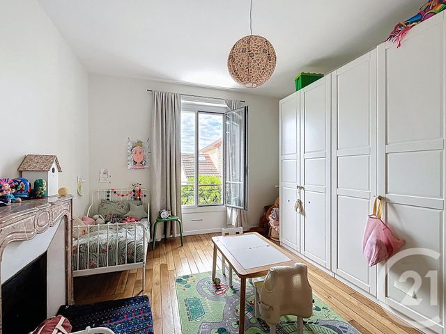 Maison &agrave; louer - 5 pi&egrave;ces - 110,72 m2 - Chatou - 78 - ILE-DE-FRANCE