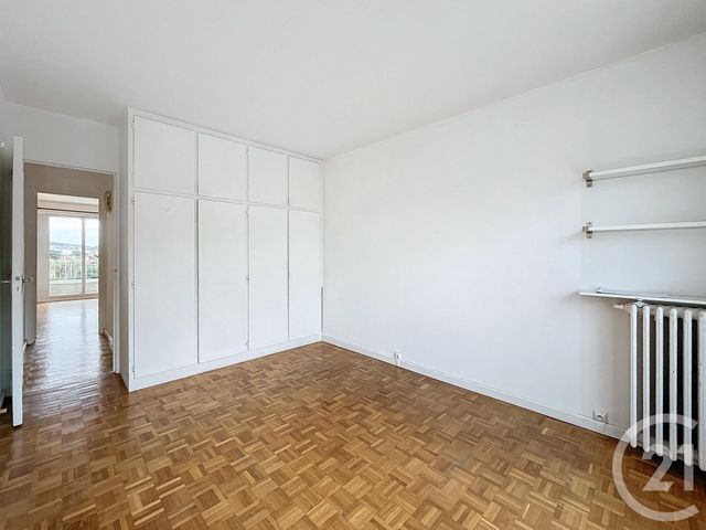 Appartement F4 &agrave; louer - 4 pi&egrave;ces - 96,55 m2 - Chatou - 78 - ILE-DE-FRANCE