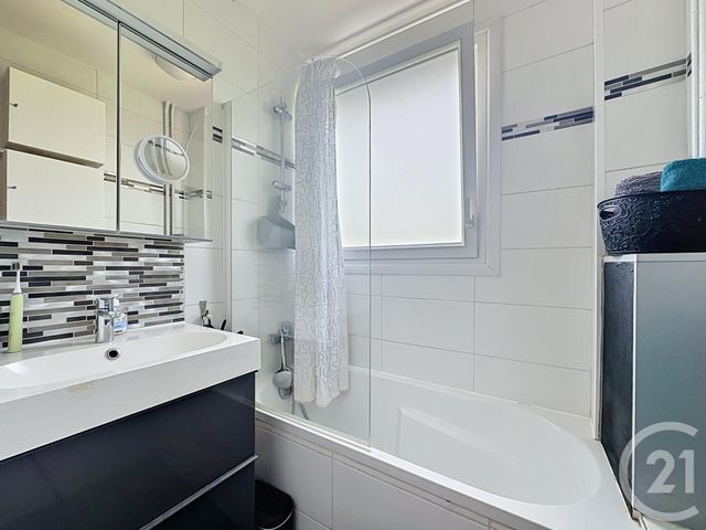 Appartement F4 &agrave; vendre - 4 pi&egrave;ces - 75,73 m2 - Chatou - 78 - ILE-DE-FRANCE