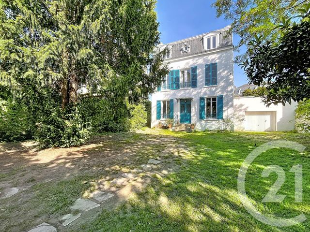 Maison &agrave; louer - 10 pi&egrave;ces - 213 m2 - Chatou - 78 - ILE-DE-FRANCE