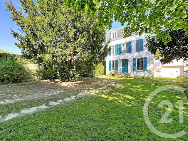 Maison &agrave; louer - 10 pi&egrave;ces - 213 m2 - Chatou - 78 - ILE-DE-FRANCE