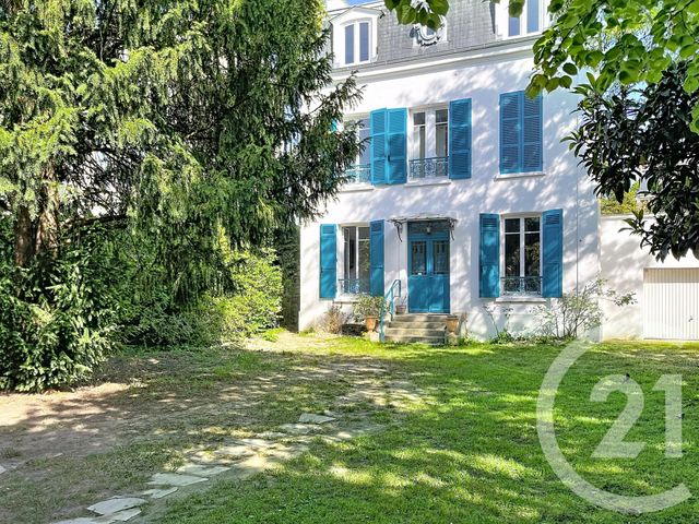 Maison &agrave; louer - 10 pi&egrave;ces - 213 m2 - Chatou - 78 - ILE-DE-FRANCE