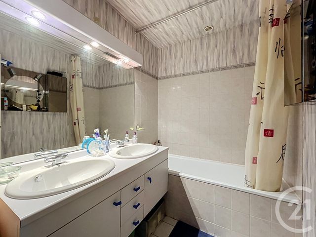 Maison &agrave; vendre - 5 pi&egrave;ces - 177,35 m2 - Chatou - 78 - ILE-DE-FRANCE