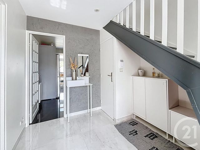 Maison &agrave; louer - 6 pi&egrave;ces - 109,36 m2 - Chatou - 78 - ILE-DE-FRANCE