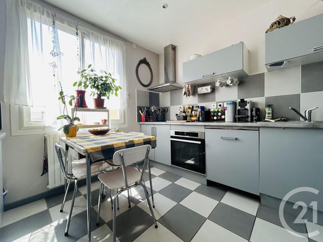 Appartement F4 à vendre - 4 pièces - 76,40 m2 - Perpignan - 66 - LANGUEDOC-ROUSSILLON