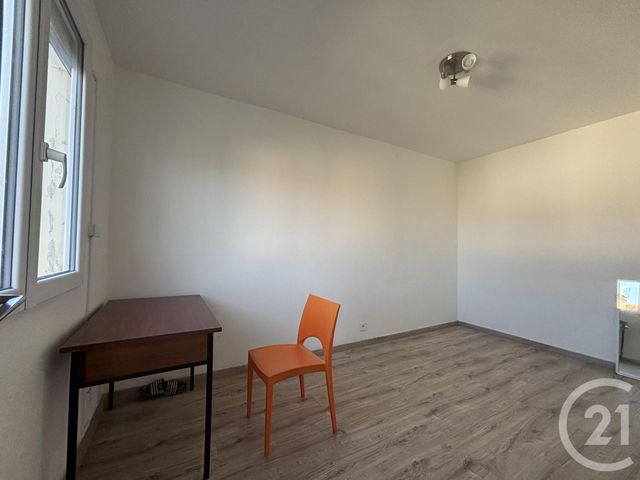 Appartement F5 à vendre - 5 pièces - 76,39 m2 - Perpignan - 66 - LANGUEDOC-ROUSSILLON