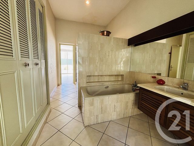 Appartement F5 &agrave; vendre - 5 pi&egrave;ces - 135 m2 - Perpignan - 66 - LANGUEDOC-ROUSSILLON