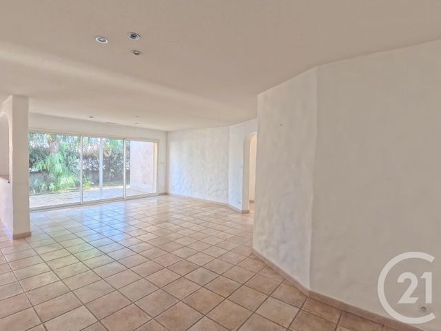 Maison &agrave; vendre - 4 pi&egrave;ces - 110,17 m2 - Saleilles - 66 - LANGUEDOC-ROUSSILLON