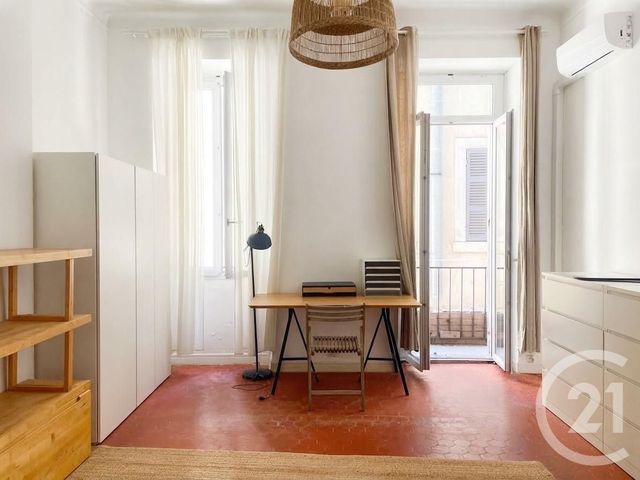 Appartement F3 &agrave; louer - 3 pi&egrave;ces - 72,79 m2 - Marseille - 13006 - PROVENCE-ALPES-COTE-D-AZUR