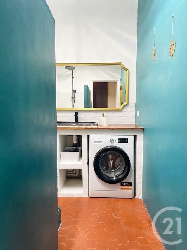 Appartement F3 &agrave; louer - 3 pi&egrave;ces - 72,79 m2 - Marseille - 13006 - PROVENCE-ALPES-COTE-D-AZUR