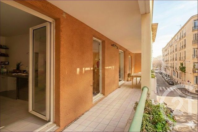 Appartement F4 &agrave; vendre - 4 pi&egrave;ces - 120 m2 - Marseille - 13005 - PROVENCE-ALPES-COTE-D-AZUR