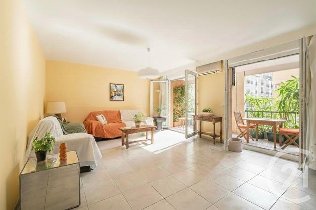 Appartement F4 &agrave; vendre - 4 pi&egrave;ces - 120 m2 - Marseille - 13005 - PROVENCE-ALPES-COTE-D-AZUR