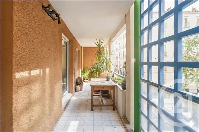 Appartement F4 &agrave; vendre - 4 pi&egrave;ces - 120 m2 - Marseille - 13005 - PROVENCE-ALPES-COTE-D-AZUR
