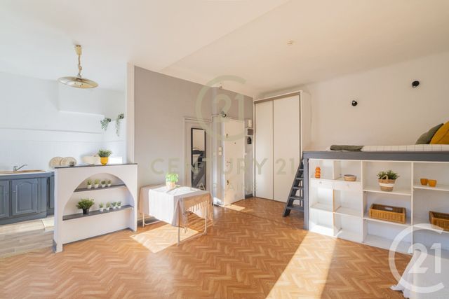 Appartement Studio &agrave; vendre - 1 pi&egrave;ce - 33 m2 - Marseille - 13005 - PROVENCE-ALPES-COTE-D-AZUR