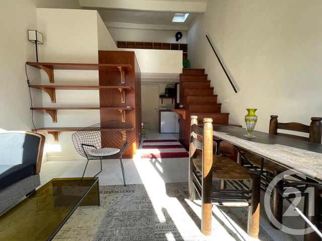 Appartement F1 &agrave; louer - 2 pi&egrave;ces - 25 m2 - Marseille - 13006 - PROVENCE-ALPES-COTE-D-AZUR