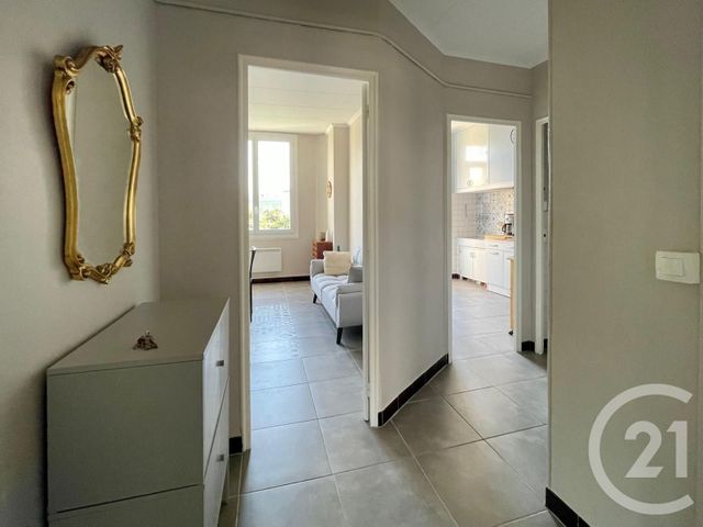 Appartement F3 &agrave; louer - 3 pi&egrave;ces - 62,45 m2 - Marseille - 13005 - PROVENCE-ALPES-COTE-D-AZUR