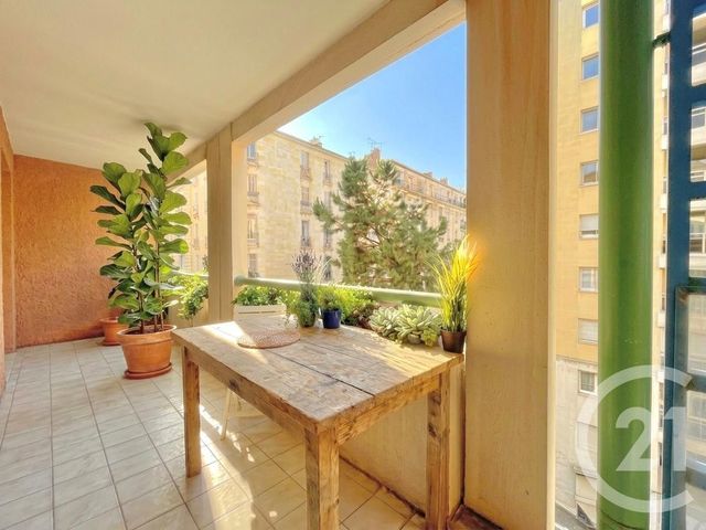 Appartement F4 &agrave; vendre - 4 pi&egrave;ces - 120 m2 - Marseille - 13005 - PROVENCE-ALPES-COTE-D-AZUR