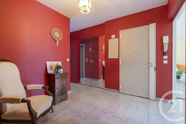 Appartement F4 &agrave; vendre - 4 pi&egrave;ces - 120 m2 - Marseille - 13005 - PROVENCE-ALPES-COTE-D-AZUR