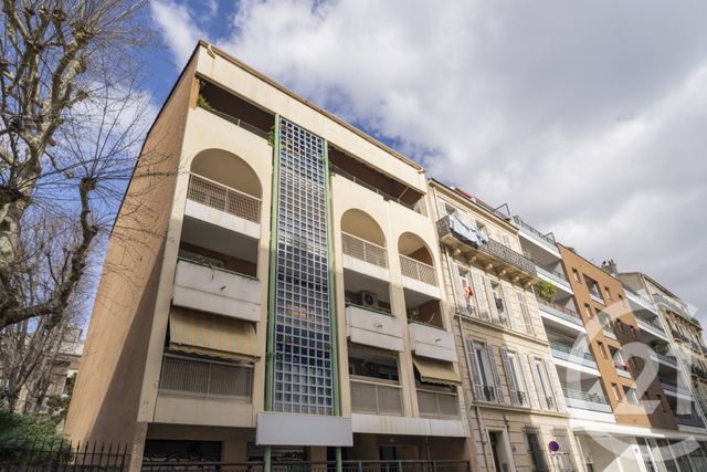Appartement F4 &agrave; vendre - 4 pi&egrave;ces - 120 m2 - Marseille - 13005 - PROVENCE-ALPES-COTE-D-AZUR