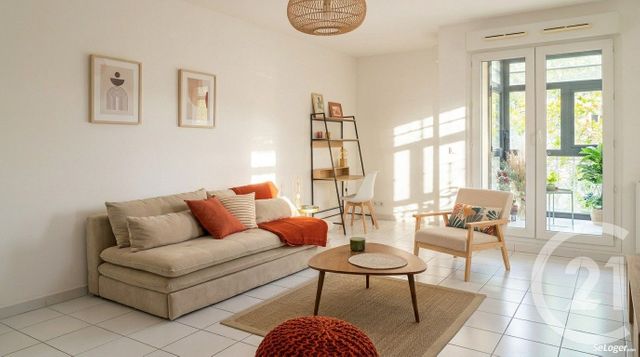 Appartement F2 &agrave; louer - 2 pi&egrave;ces - 52,25 m2 - Marseille - 13005 - PROVENCE-ALPES-COTE-D-AZUR