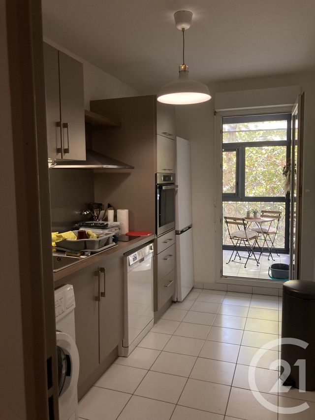 Appartement F2 &agrave; louer - 2 pi&egrave;ces - 52,25 m2 - Marseille - 13005 - PROVENCE-ALPES-COTE-D-AZUR
