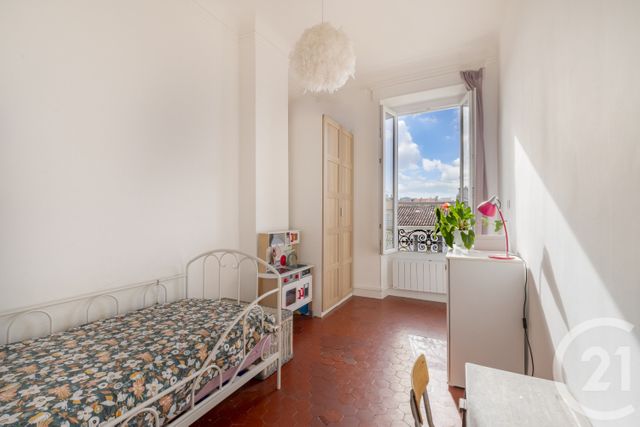 Appartement F6 &agrave; vendre - 6 pi&egrave;ces - 145 m2 - Marseille - 13005 - PROVENCE-ALPES-COTE-D-AZUR