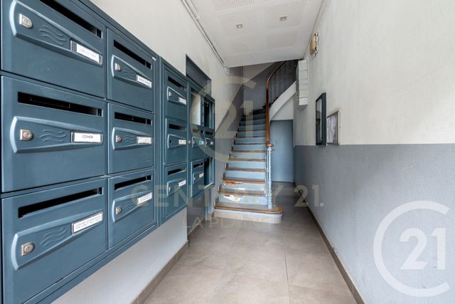 Appartement Studio &agrave; vendre - 1 pi&egrave;ce - 18,50 m2 - Marseille - 13005 - PROVENCE-ALPES-COTE-D-AZUR