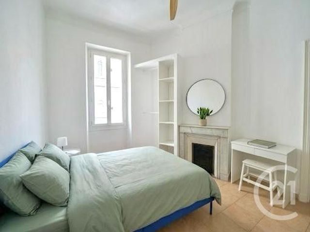 Appartement F5 &agrave; louer - 5 pi&egrave;ces - 96,62 m2 - Marseille - 13006 - PROVENCE-ALPES-COTE-D-AZUR