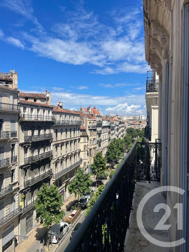 Appartement F5 &agrave; louer - 5 pi&egrave;ces - 96,62 m2 - Marseille - 13006 - PROVENCE-ALPES-COTE-D-AZUR