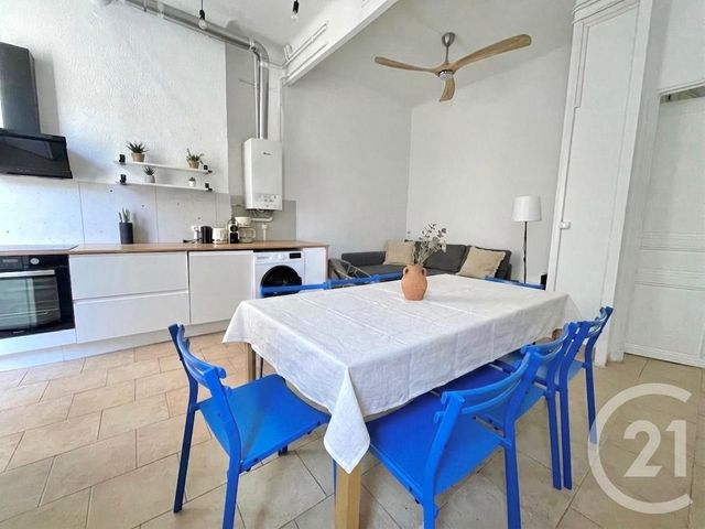 Appartement F5 &agrave; louer - 5 pi&egrave;ces - 96,62 m2 - Marseille - 13006 - PROVENCE-ALPES-COTE-D-AZUR