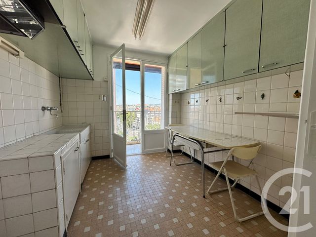 Appartement F3 &agrave; vendre - 3 pi&egrave;ces - 55 m2 - Marseille - 13005 - PROVENCE-ALPES-COTE-D-AZUR