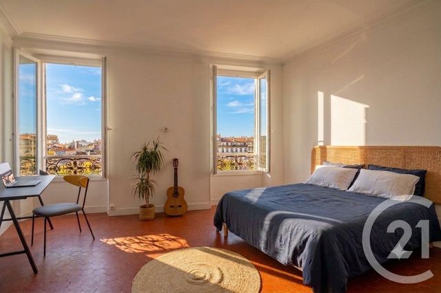 Appartement F5 &agrave; vendre - 5 pi&egrave;ces - 145 m2 - Marseille - 13005 - PROVENCE-ALPES-COTE-D-AZUR