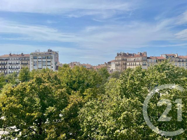 Appartement F4 &agrave; louer - 4 pi&egrave;ces - 92,42 m2 - Marseille - 13005 - PROVENCE-ALPES-COTE-D-AZUR