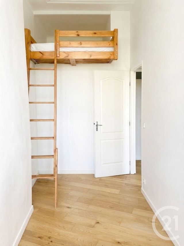 Appartement F4 &agrave; louer - 4 pi&egrave;ces - 92,42 m2 - Marseille - 13005 - PROVENCE-ALPES-COTE-D-AZUR