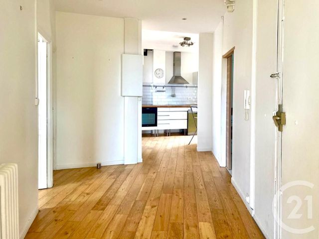 Appartement F4 &agrave; louer - 4 pi&egrave;ces - 92,42 m2 - Marseille - 13005 - PROVENCE-ALPES-COTE-D-AZUR