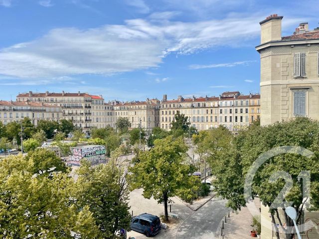 Appartement F4 &agrave; louer - 4 pi&egrave;ces - 92,42 m2 - Marseille - 13005 - PROVENCE-ALPES-COTE-D-AZUR