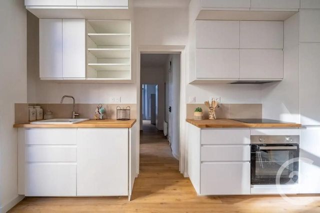 Appartement F4 &agrave; louer - 4 pi&egrave;ces - 62 m2 - Marseille - 13005 - PROVENCE-ALPES-COTE-D-AZUR